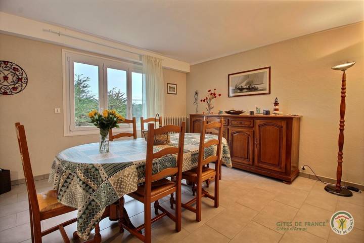 Gîte pour 4 personnes, avec jardin