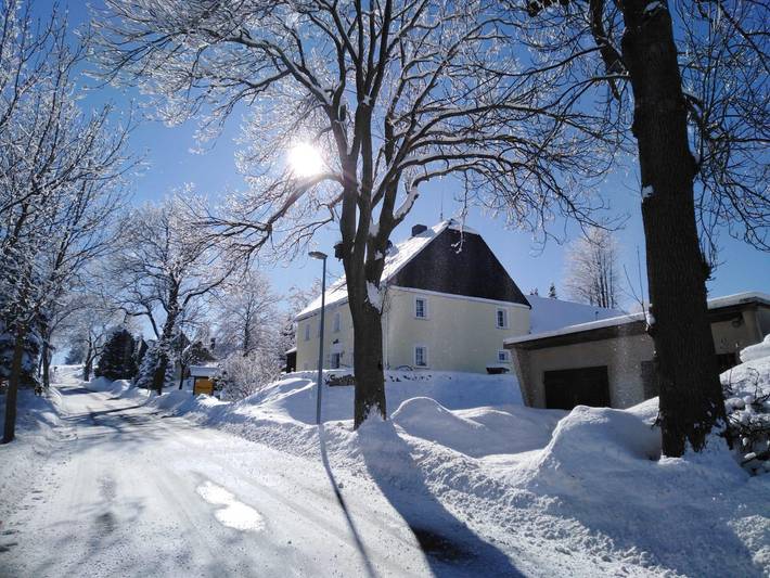 Pension für 2 Personen, mit Terrasse und Garten sowie Pool im Erzgebirge