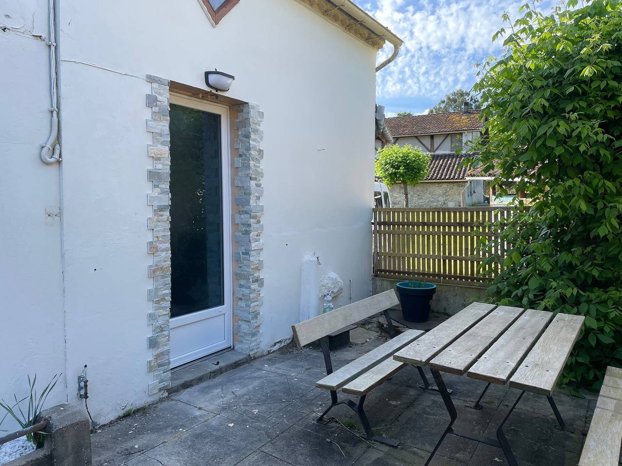 Maison de Vacances 'Au Calme' avec Wi-Fi in Pindères, Région de Nérac
