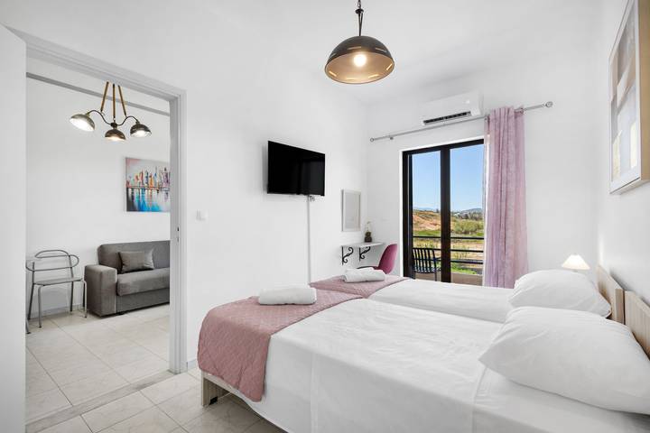 Holiday apartment for 3 people, with balcony - 1
