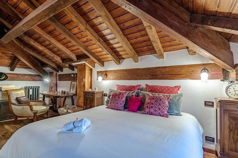 Nice home in Fraz. Alpicella, Varaz in Alpicella, Varazze