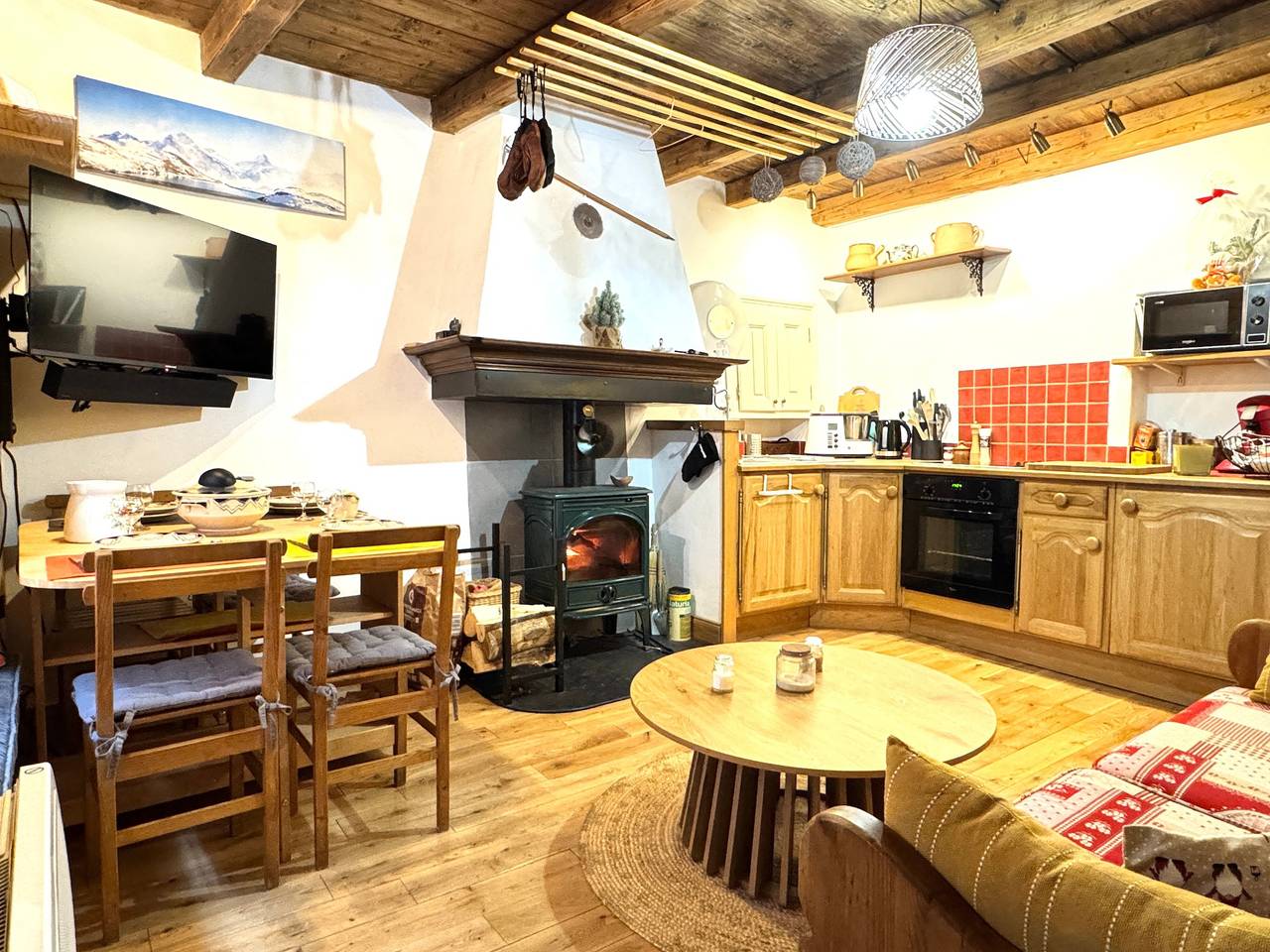 Maison de vacances « Le Nid Savoyard » avec vue montagne, balcon et Wi-Fi in La Perrière, Massif de la Vanoise