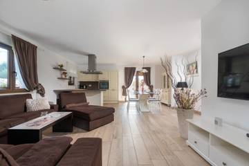 Villa for 4 People in Grad Poreč, Central Istria, Photo 4