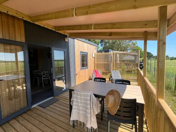 Camping pour 4 personnes, avec terrasse à Dolus-d'Oléron - 2