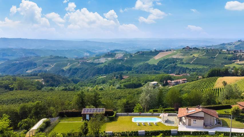 Villa per 4 persone, con Giardino a La Morra