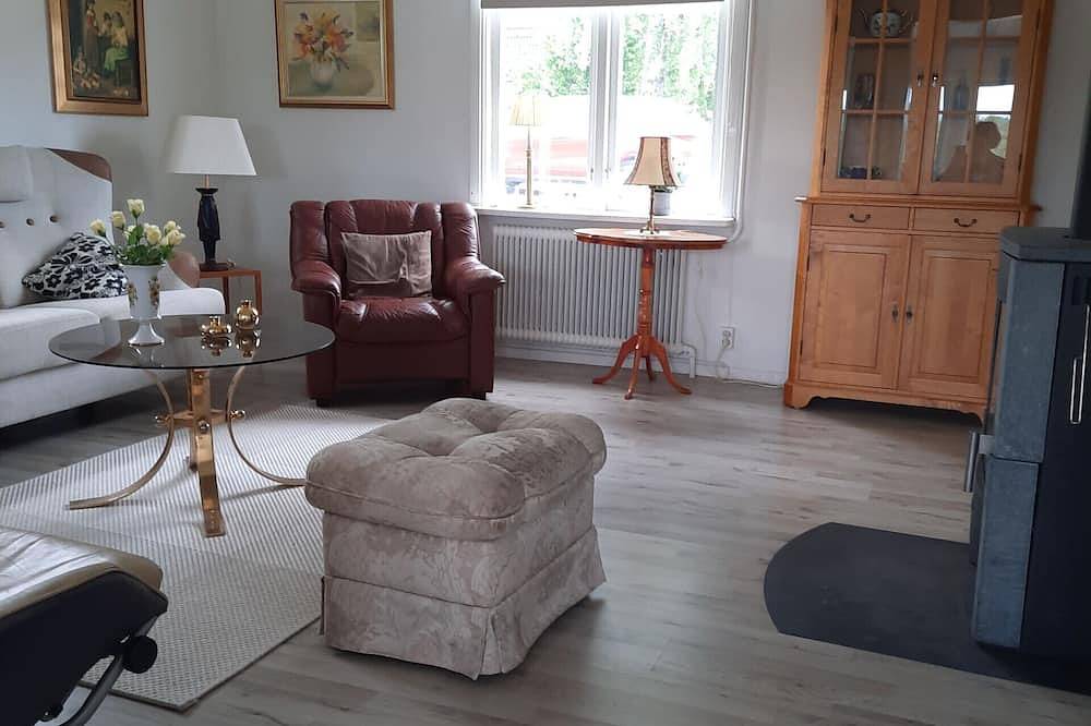 Ferienhaus mit Panoramablick über den See in Holmsjö, Schwedische Ostsee