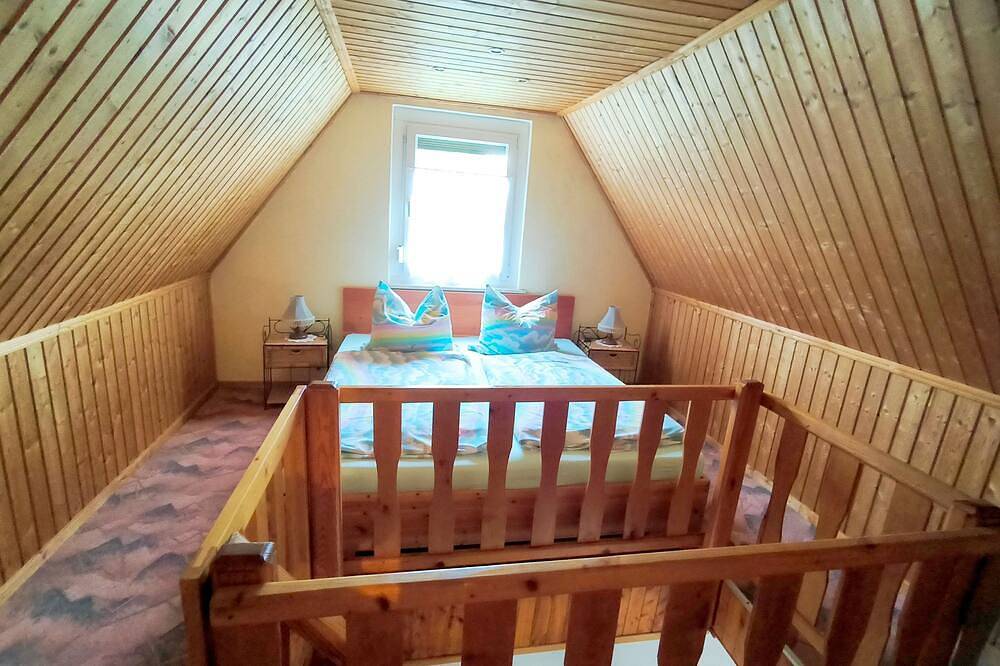 Ferienhaus Arno - Haus Arno in Nossentiner Hütte, Naturpark Nossentiner/Schwinzer Heide