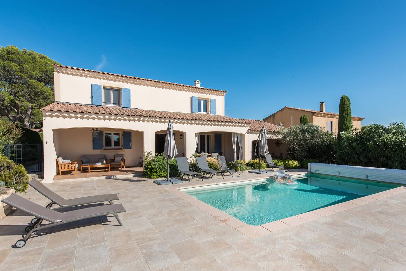 Villa Reves de Sorgues in Fontaine-de-Vaucluse, Vaucluse