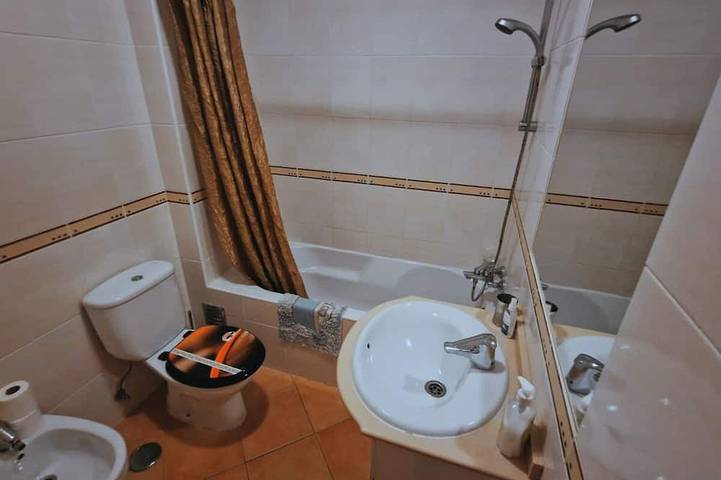 Ganze Wohnung, 1 Schlafzimmer Apartment mit Balkon am Pool, Klimaanlage, sehr nah am Strand. in Cabanas de Tavira, Conceição e Cabanas de Tavira