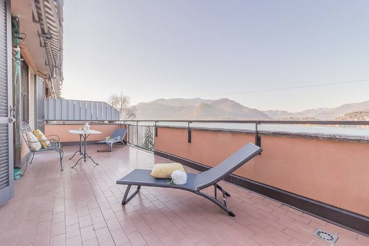 Ferienwohnung für 6 Personen, mit Terrasse und Garten sowie Seeblick in Gemeinde Varenna - 3