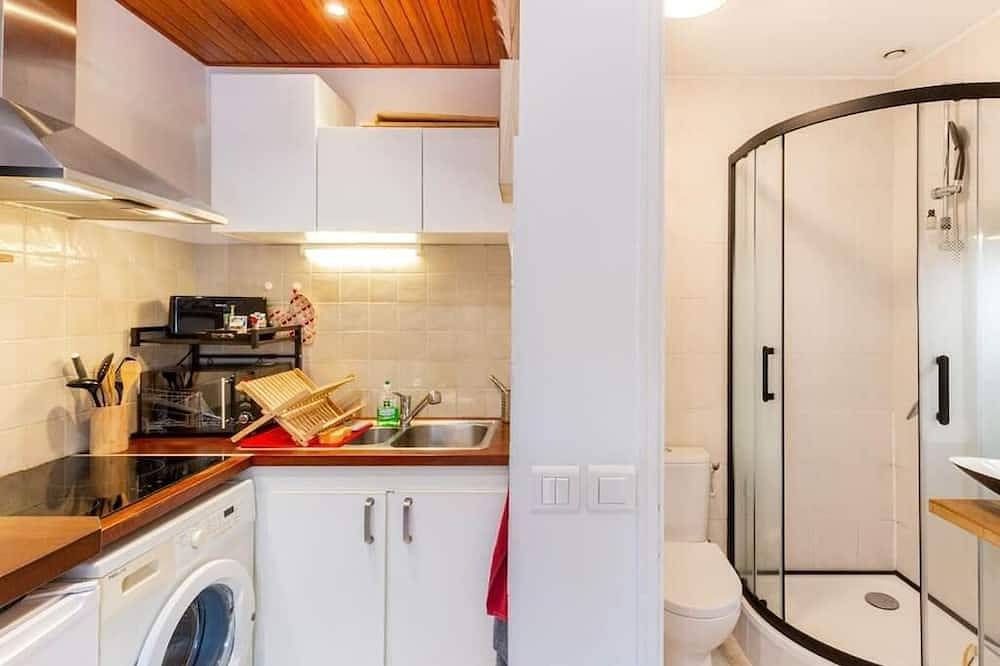 Appartement entier, Paris Centre 25 Min Porte A Porte !Studio 26M2 tout équipé avec jardin privatif in Saint-Michel-sur-Orge, Essonne