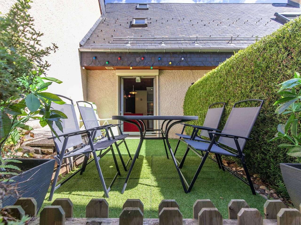 Appartement entier, Chalet Mitoyen avec Terrasse et Parking à Cauterets in Cauterets, Parc national des Pyrénées