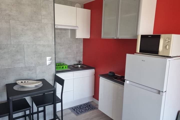 Gîte pour 2 personnes, avec terrasse dans Plage Naturiste (Le Cap d'Agde) - 2