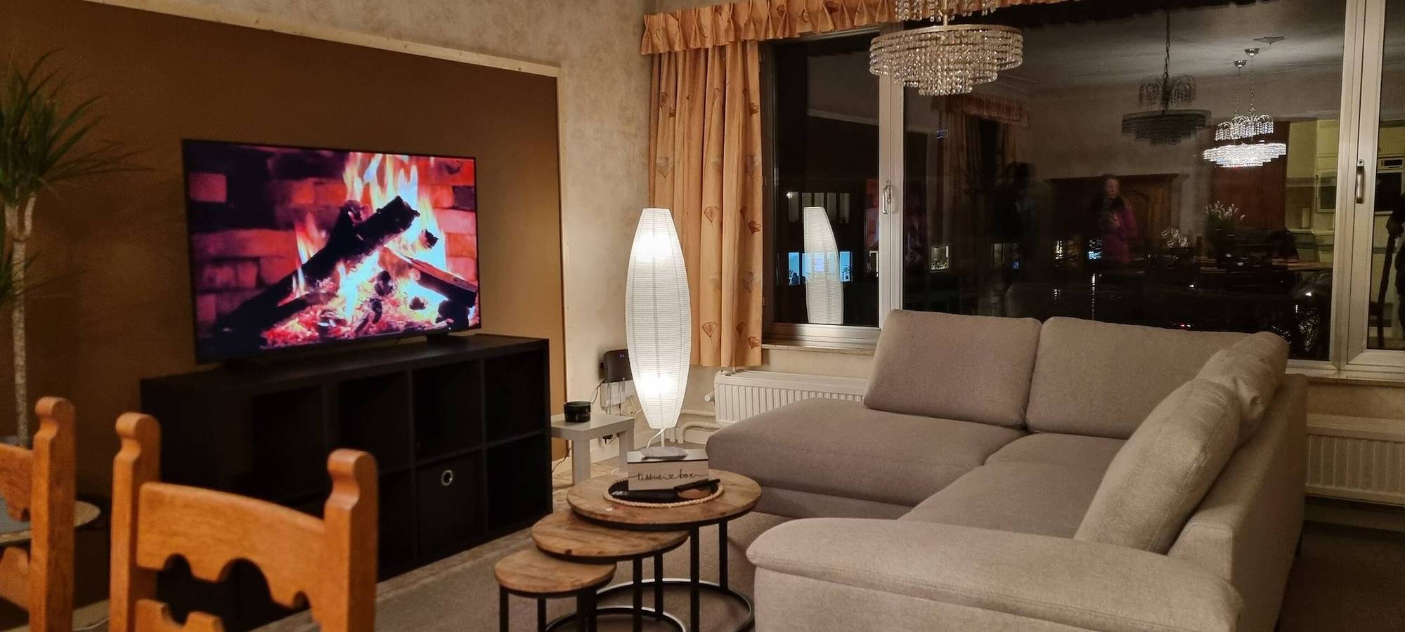 Apartamento entero, Magnífico Piso 3 Dormitorios Aparcamiento Privado in Amberes, Región de Amberes