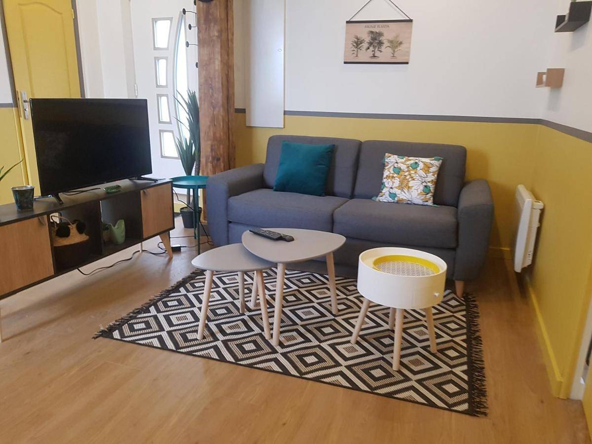 Appartement entier, F3 l'escale Conviviale - Villepinte Aéroport Cdg - Parc Astérix - Paris in Mitry-Mory, Seine-et-Marne