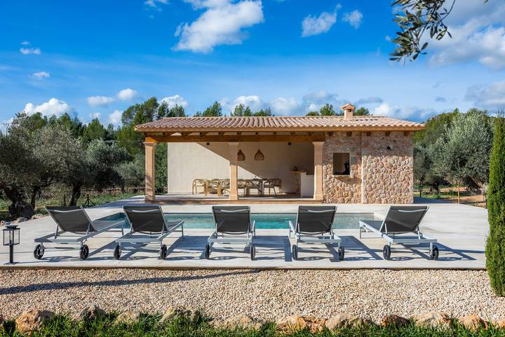 Maison de campagne 'Ca Na Barons' avec vue sur la montagne, Wi-Fi et climatisation in Bunyola, Majorque de l'Ouest