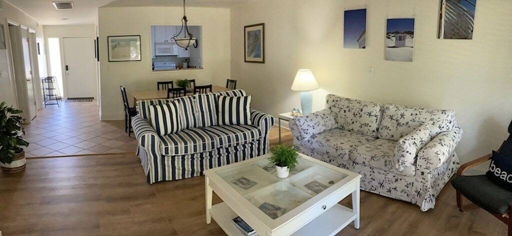 Vacation rental for 4 people, with yard and pool as well as terrace in Palmetto Dunes