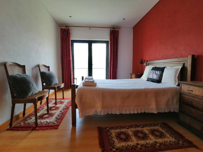Casa rural para 6 pessoas, com varanda e vista no Gerês