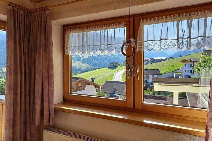 Ferienhaus für 12 Personen, mit Garten in Hainzenberg