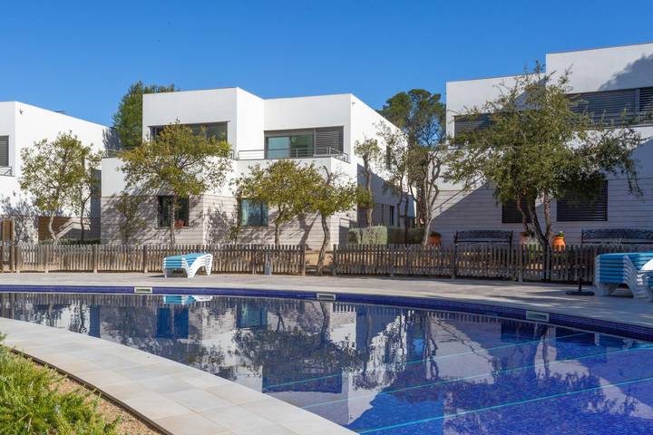 Casa rural para 7 personas, con balcón además de piscina y jardín en Llafranch - 4