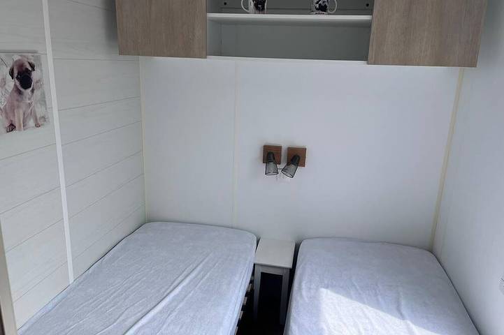 Mobile home available August 29 through September 5, 400 e in Saint-Pair-sur-Mer, Côte de la Déroute