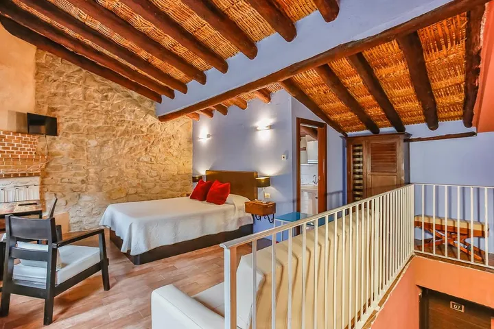 Hostal para 2 personas, con jardín y terraza - 1