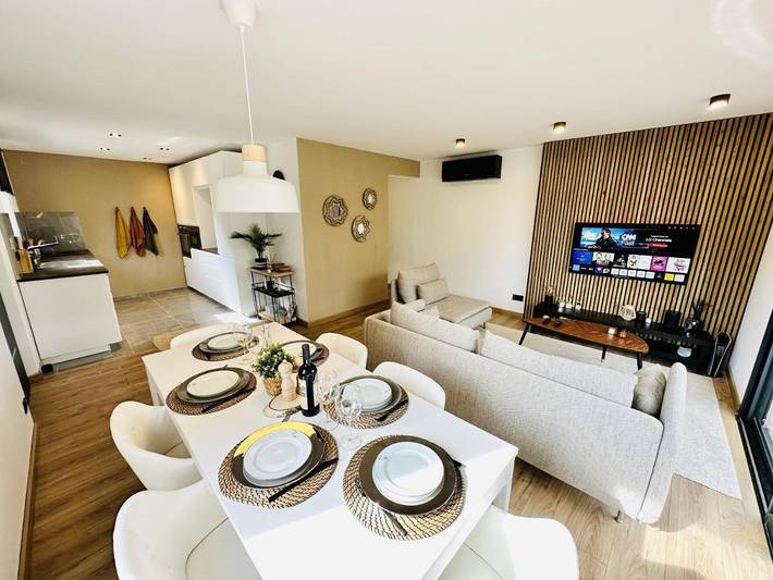 Location de vacances pour 6 personnes, avec Balcon et Terrasse ainsi que Jardin et Piscine à Buis-les-Baronnies - 3