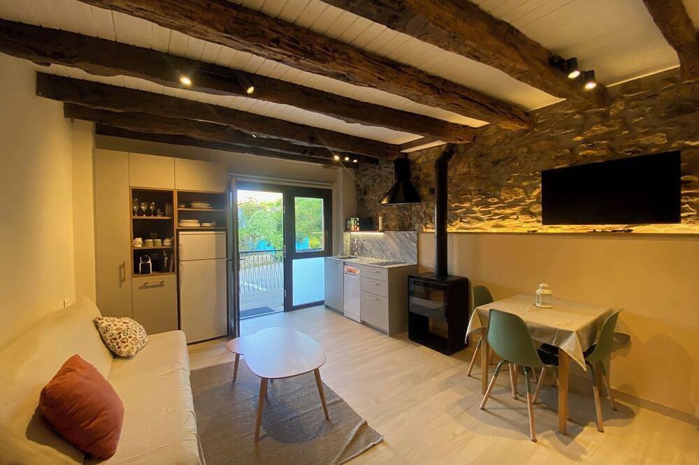 Lizardi rural loft for 2 people in Aia, Gipuzkoa