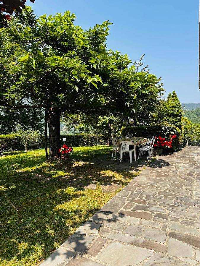 Casa vacanza per 8 persone, con panorama e giardino, con animali domestici - 1