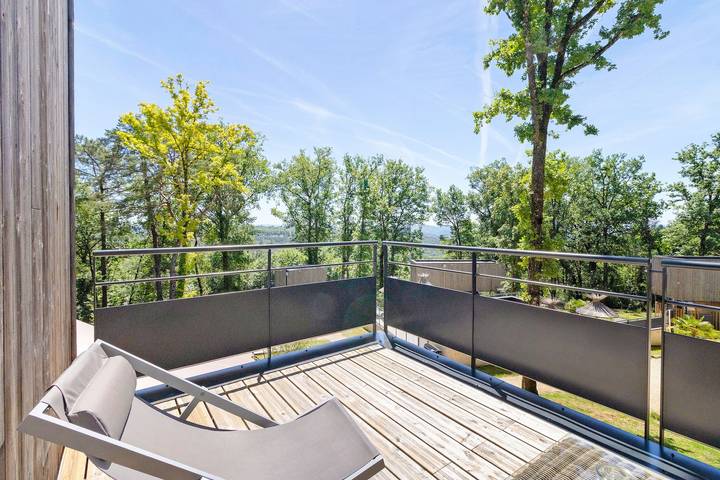 Location de vacances pour 6 personnes, avec jardin, adapté aux familles à Sarlat-la-Canéda