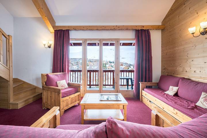 Ganze Wohnung, Gemütliches Duplex mit Pool in La Toussuire – Entspannung in den Bergen in La Toussuire, Fontcouverte-la-Toussuire