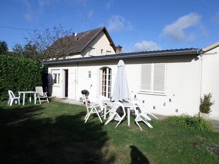 Appartement de vacances pour 4 personnes, avec jardin ainsi que terrasse et vue
