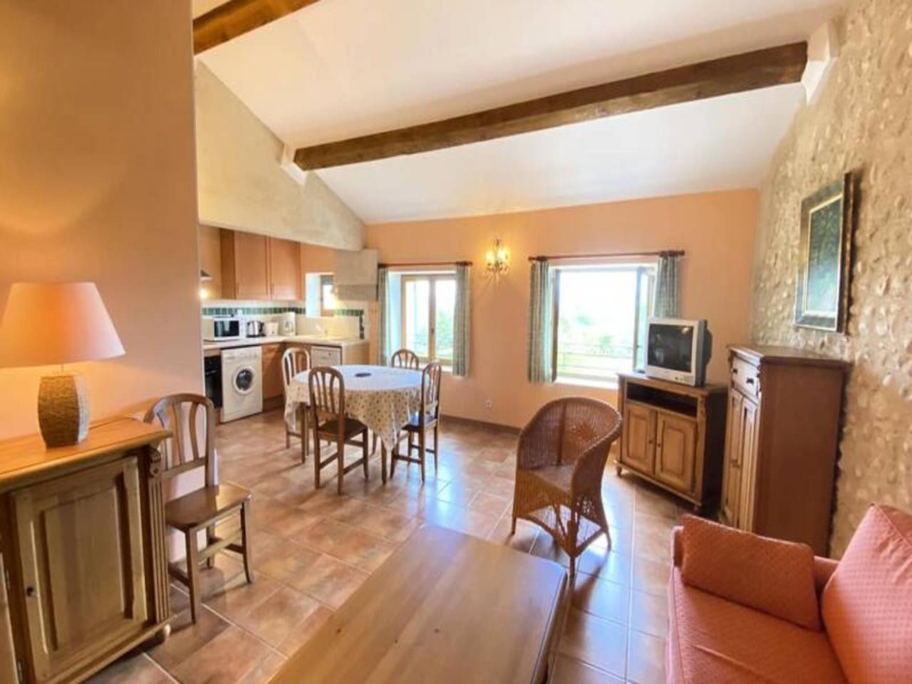 Apartamento entero, Apartamento en Brunet cerca de campos de lavanda in Brunet, Alpes de Alta Provenza