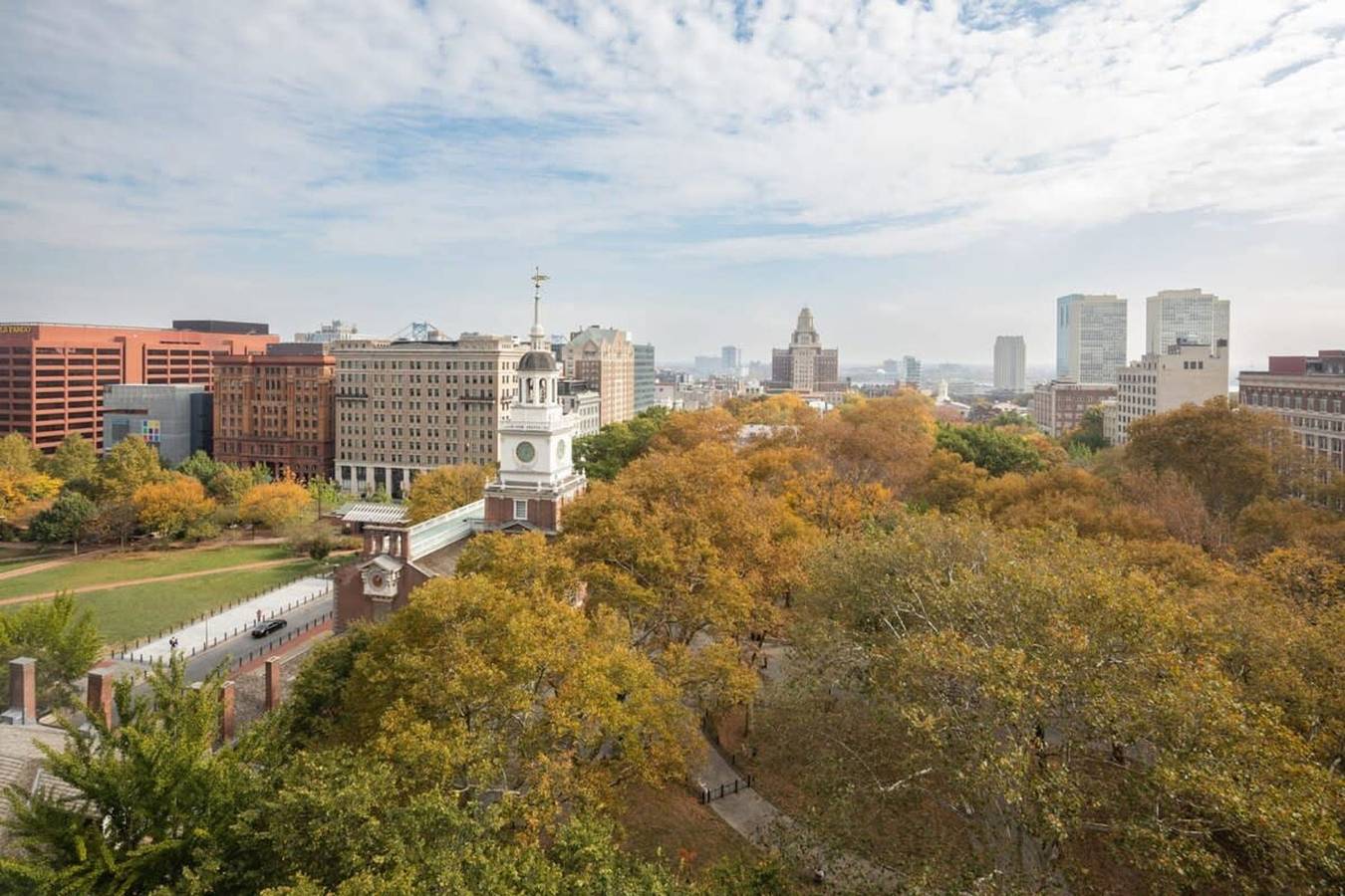 Apartamento entero, Sosuite   Corner 3Br Apt w Park View  W D  Gym in Filadelfia, Pensilvania