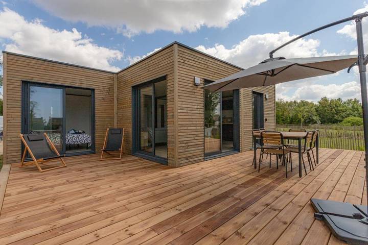 Location de vacances pour 6 personnes, avec vue et terrasse dans Bétahon