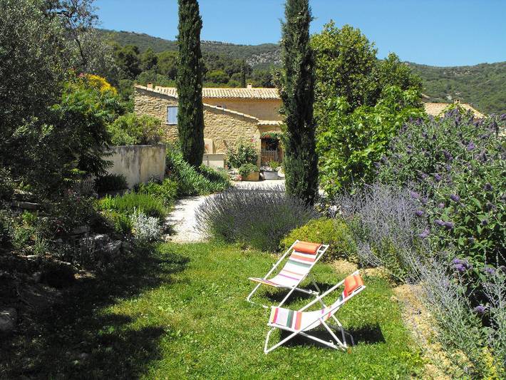 Gîte pour 4 personnes, avec terrasse et jardin, animaux acceptés dans le Vaucluse - 4