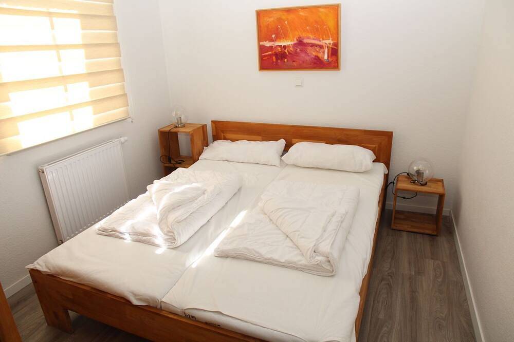 Entire apartment, Wawu - Allergy-friendly 75sqm apartment for 4 pers. with garden & sep. in Norden, Norden and Surroundings