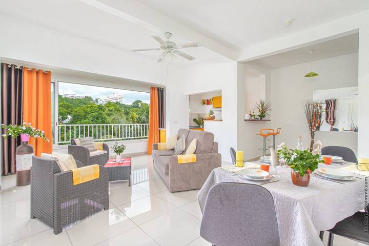 Gîte pour 3 personnes, avec terrasse et jardin dans Fort-de-France - 2