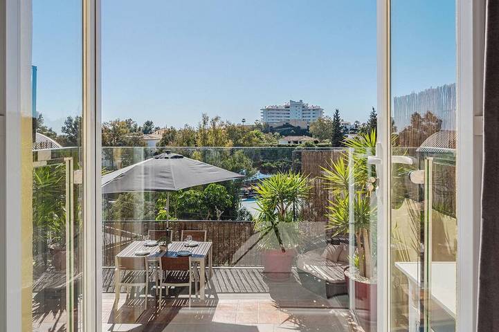 Villa voor 10 personen, met balkon en tuin in Fuengirola