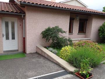 Gîte pour 4 personnes à Grézieu-la-Varenne