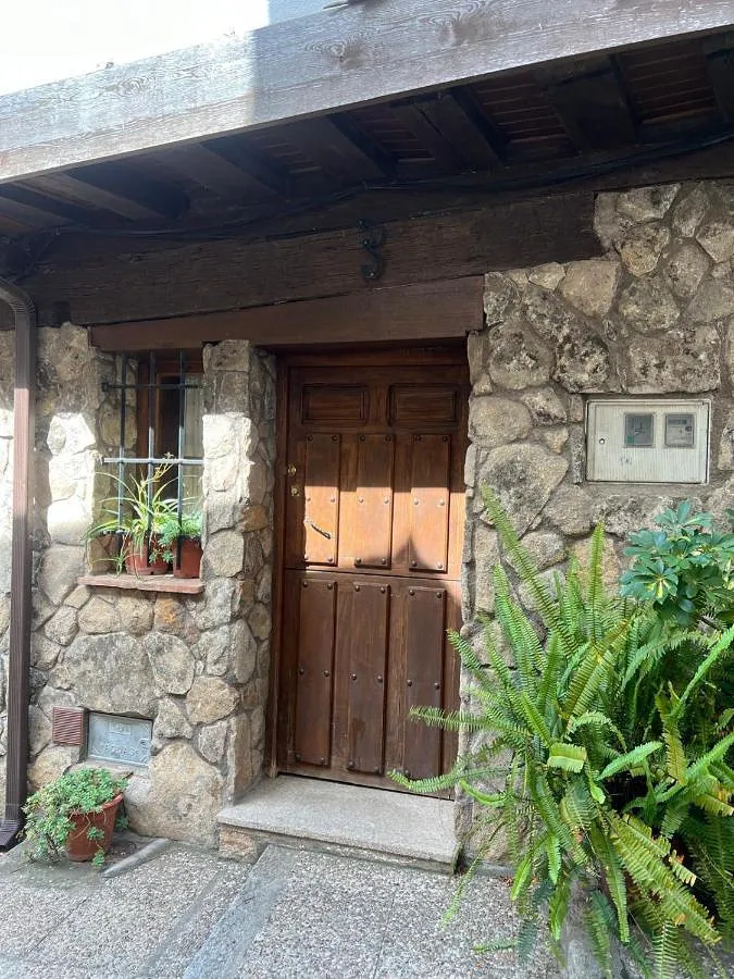 Holiday home for 10 people, with pets - 1