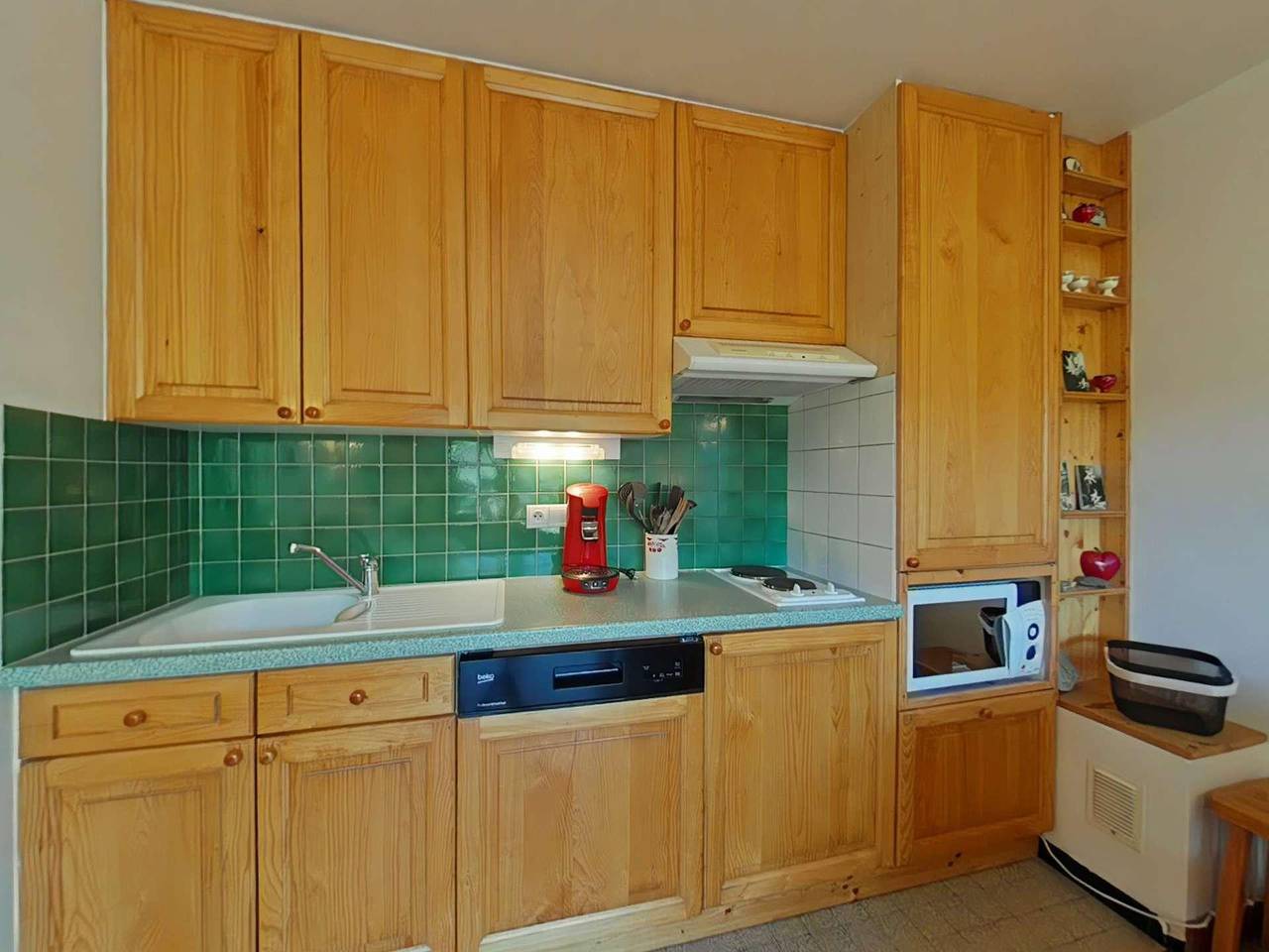 Entire apartment, Résidence la Vardase - 2 room apartment 5 people (2E) in Le Grand-Bornand, Annecy region