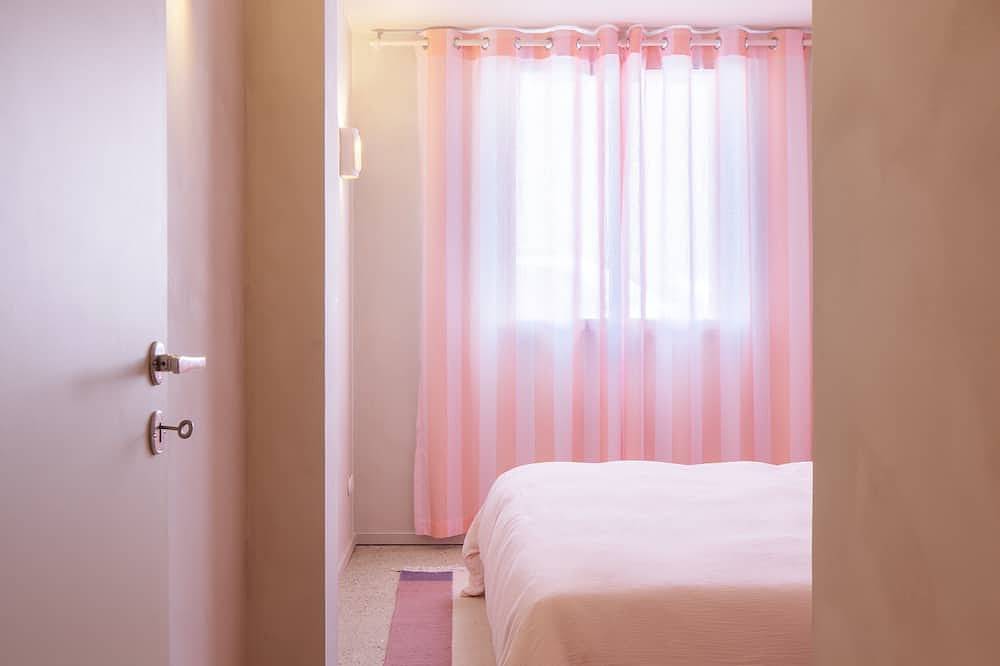 Stylish cabanon in Les Goudes with a view on the sea in Les Goudes, Marseille