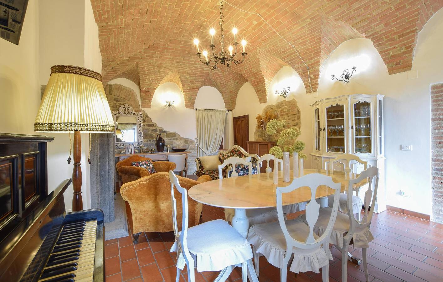 Ganze Ferienwohnung, Rückzugsort am Fluss mit Garten und Parkplatz - 1,5 km nach Ventia in Perugia, Perugia Provinz