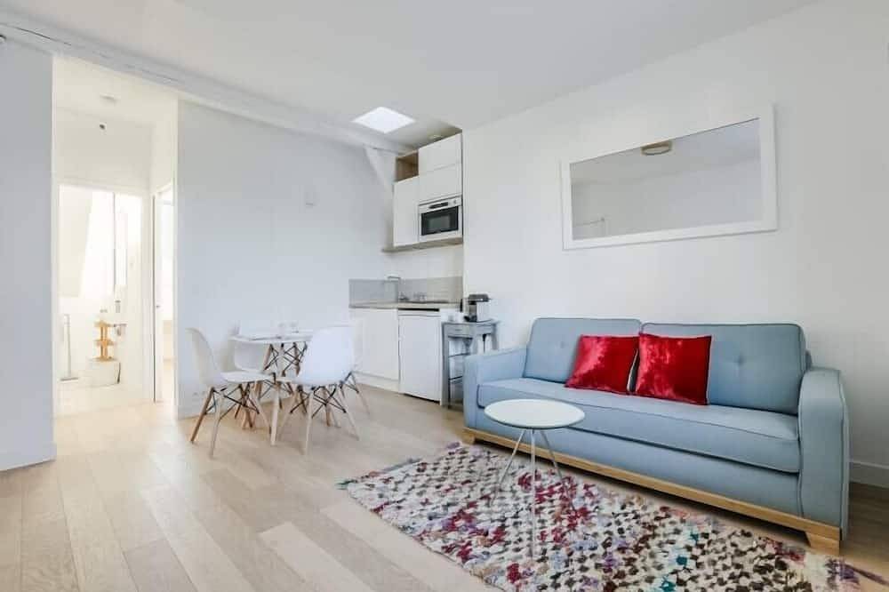 Entire apartment, Guestready - maya blue near cathédrale Notre-Dame in Paris, Ile de France