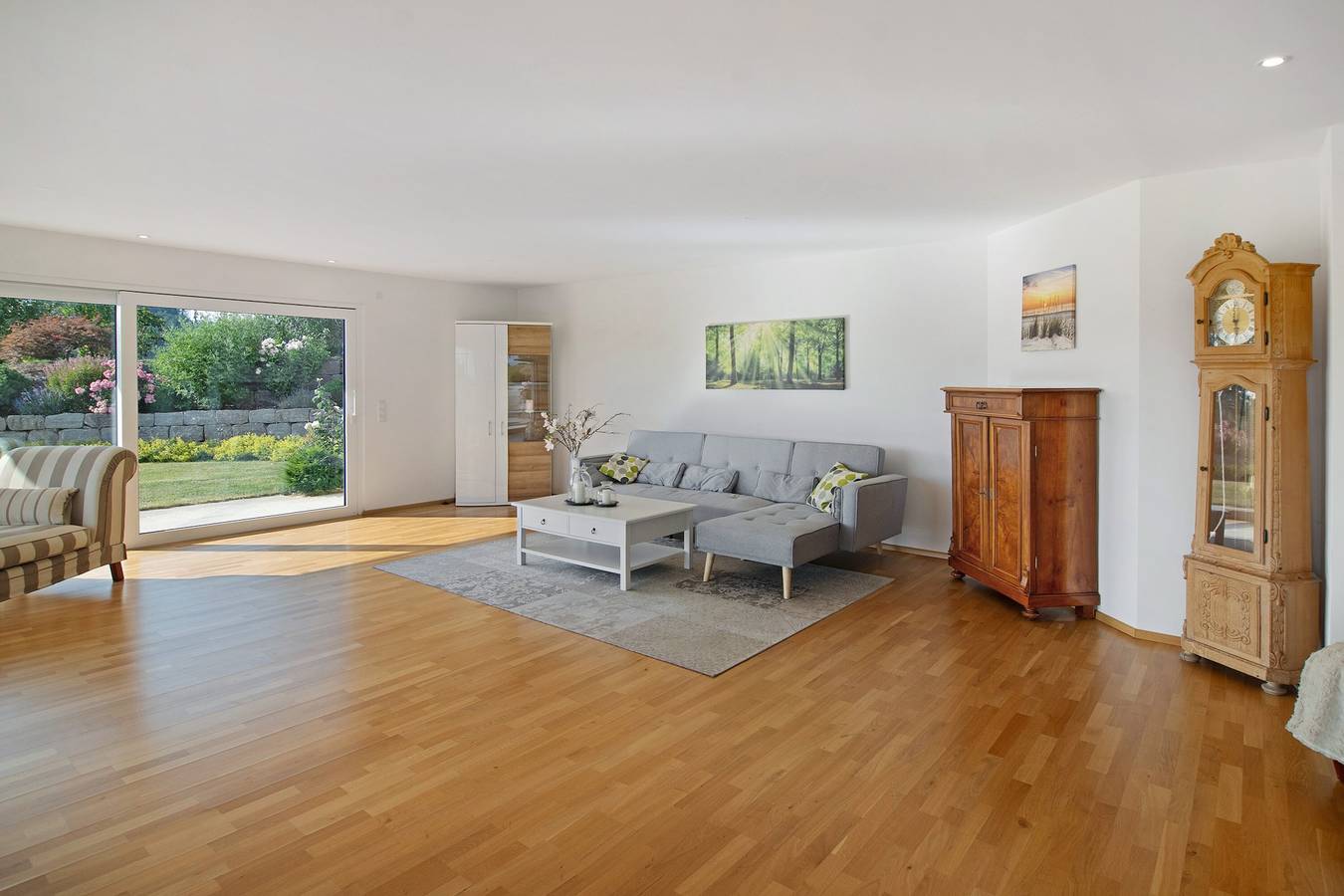 Apartamento entero, Apartamento 'Landschaftstraum Am Bodensee' con vistas a la montaña, terraza privada y Wi-Fi in Lindau, Suabia (Baviera)