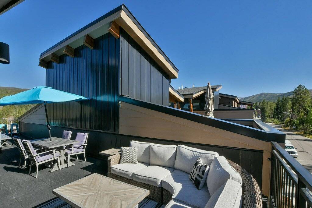 Vacation House for 8 Guests in Winter Park, Arapaho National Forest