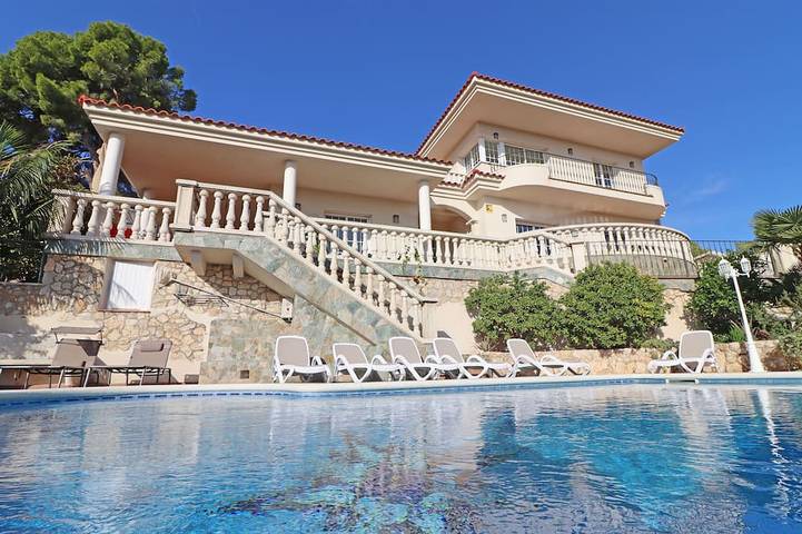 Villa pour 10 personnes, avec Balcon et Jardin à Calafell