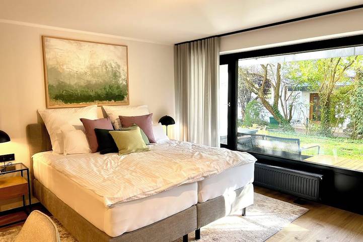 Ganze Wohnung, Pittino Gartensuite 02 - in 2. Seereihe Ammersee! in Herrsching am Ammersee (Stadt), Herrsching