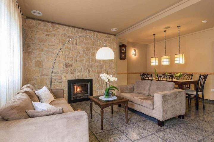 Casa rural para 12 personas, con Balcón y Terraza además de Piscina y Vistas en Castell de Castells